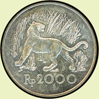 印尼(INDONESIA)1974年保護動物-老虎圖2000 RP(重25.7g)及猩猩圖5000 RP(重32g)銀幣各1枚,共2枚,UNC(Page 36)