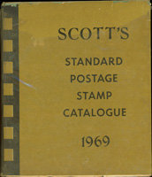 1969年版《SCOTT'S世界各國郵票目錄》第1卷(美國及英屬拉丁美洲),第2卷(歐.亞.非洲國家)精裝各1本,黑白印刷,封皮略損,內頁黃斑.蛀等,保存尚可,總重約2.77公斤(Page 212)
