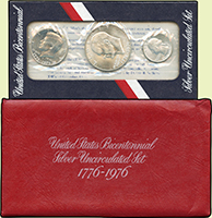 美國(AMERICA)銀幣2套:(1)1976年建國200週年紀念精制銀幣三枚一套,原紅包袋裝;(2)1987年美國憲法200年紀念銀幣,重26.73克,原盒裝.證書,PROOF