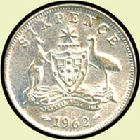 各國銀幣三枚:(1)澳洲1962年伊麗莎白二世SIXPENCE銀幣,XF;Krause KM# 58;(2)荷屬東印度1915年威廉敏娜1/4盾銀幣,F;Krause KM# 312;(3)美國1943年ONE DIME銀幣,F(Page 53)