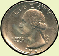 美國流通變體幣五枚:(1)1965年華盛頓像25美分鎳幣,正.背面弦月型移位變體,XF;(2)1983年羅斯福像1角鎳幣,正.背面弦月型移位變體,XF;(3)1988年羅斯福像1角P記鎳幣,XF;(4)1965年林肯像1分銅幣,正面圖輕微上移,XF;(5)1965年林肯像1分銅幣,正.背面大面積弦月型移位變體,VF(Page 46)