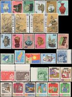 民國58~59年台灣郵票36套,除航空(58年版)為4方連外,其餘為全年度新票不重複,無小全張,其中半數背淡黃或齒緣淡黃,VF-F;歡迎至官網瀏覽全貌(Page 200)