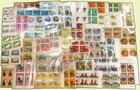 台灣中早期4方連新票40組,共160套,多數帶邊紙或雙邊紙,重點包括有:平版地圖.第三任總統就職週年.忠烈祠.歲寒三友圖.中國民間故事(59年版).一輪牛.兔.蔣夫人畫(二).扇面古畫(三.五).古代錢幣(65年版).音樂(65年版).玉照閱兵.中國國民黨第11次全國代表大會.第五任總統就職週年.美國開國二百年紀念.臺灣鳥類(66年版).蔣總統逝世週年.蔣總統九十誕辰.亞洋郵盟十週年等;品像混合或有重複,部分背淡黃,F-VF,歡迎至官網瀏覽全貌