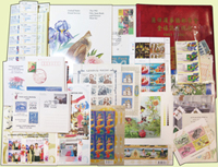 各國郵品一組,含:新票1150枚,舊票960枚,小版張(新)20版,銷戳小版張1版,小全張(新)165枚,銷戳小全張13枚,郵資票(新)1000枚,未使用郵簡10件,紀念封75封,實寄封38封,蓋銷郵資封1封,郵資片銷戳或實寄8片,未使用郵資片6片,原圖片55片(54片票均貼圖案面銷首日戳),貼票實寄或銷紀戳明信片7片,品種豐富,國家包括有:日本.泰國.南韓.美國.巴基斯坦.瑞士.土耳其.荷蘭.加拿大.德國.聖多美普林西比.菲律賓.查德.馬來西亞.獅子山.阿根廷.香港.蘇聯.丹麥.葉門.阿拉伯聯合大公國.新加坡等等;品像混合,VF-F;歡迎至官網瀏覽全貌